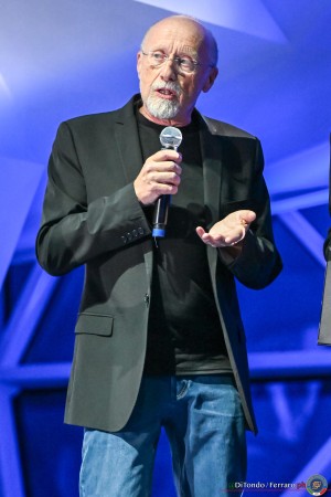 fgi divise freddy lanterna ph di tondo   ferraro 2351